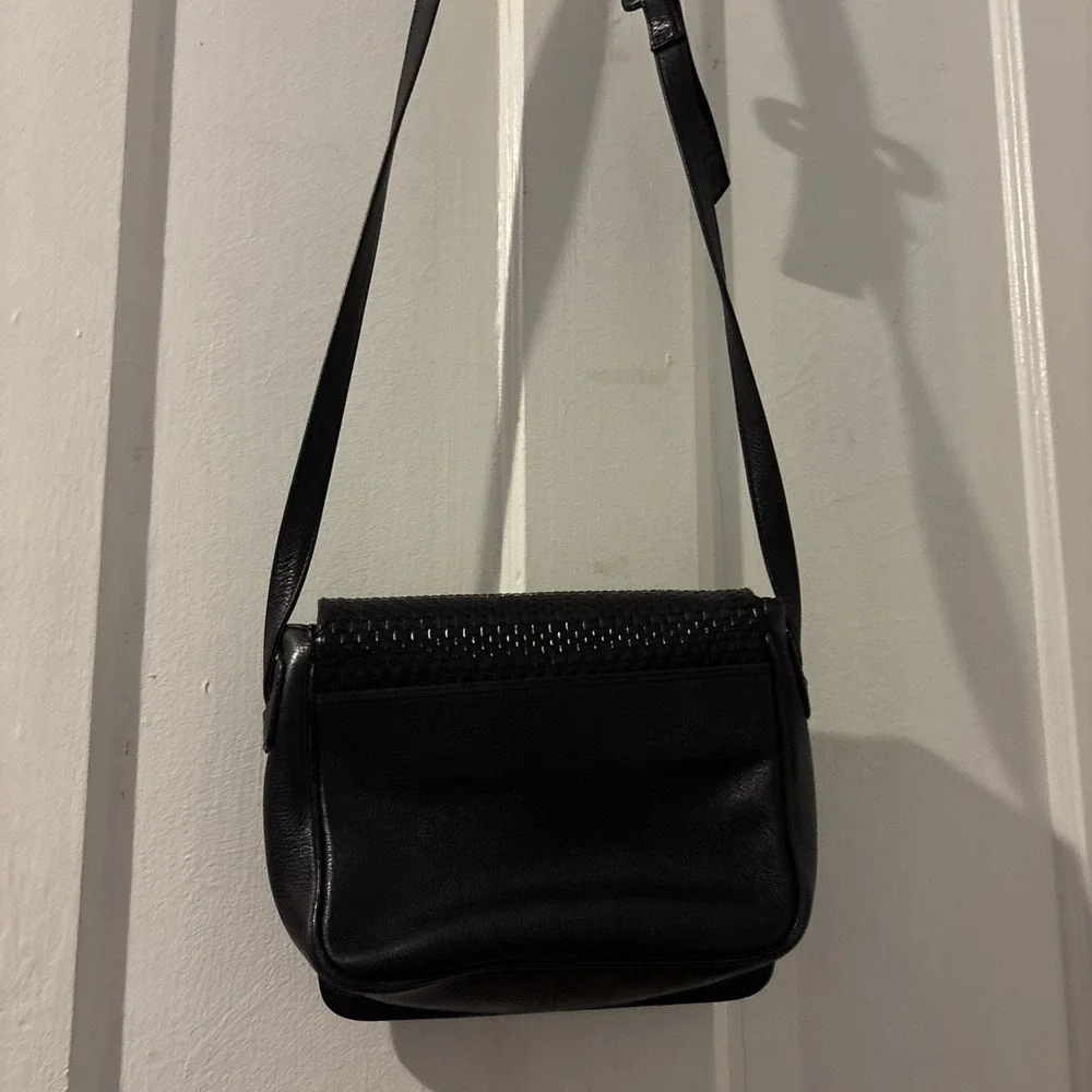 Vintage Linda Allard, Ellen Tracy Black Shoulder Strap Women's Leather‎  Purse